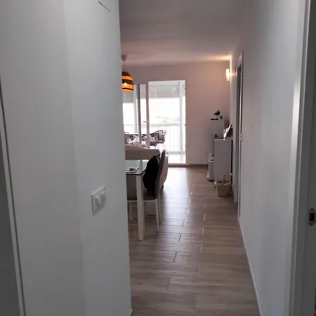 Апартаменты Apartamento Bermudas